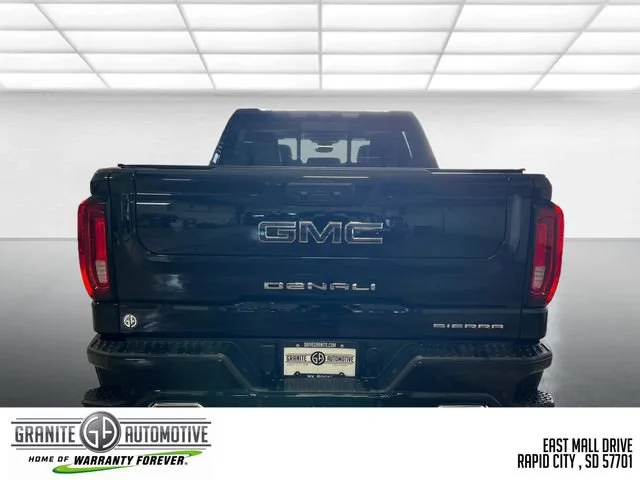 Used 2024 Onyx Black GMC Denali Ultimate image 5