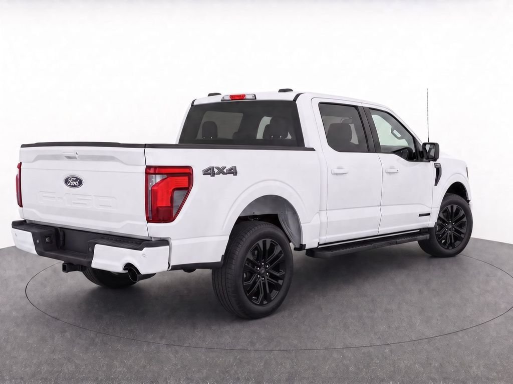 Used 2024 White Ford XLT image 3