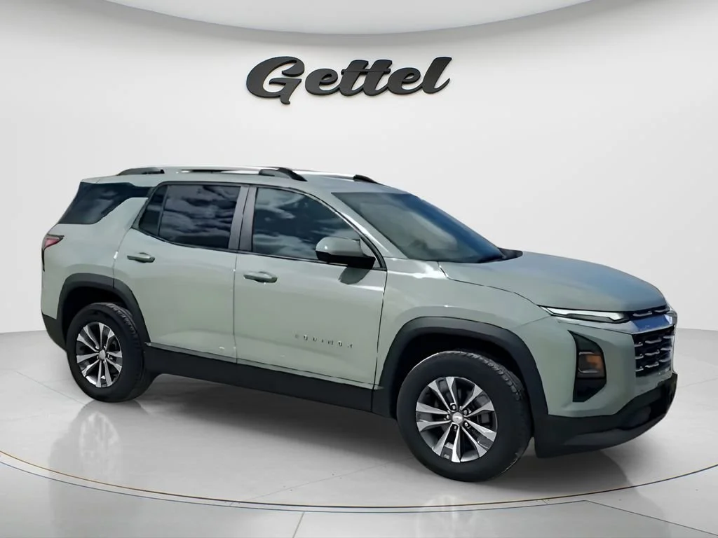 Used 2025 Cacti Green Chevrolet LT image 4
