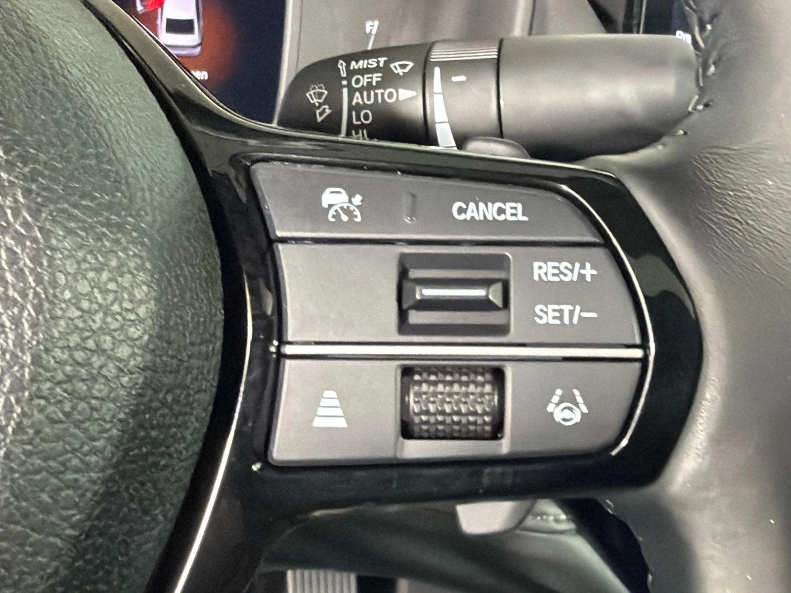 Used 2023 Canyon River Blue Metallic Honda Touring image 27