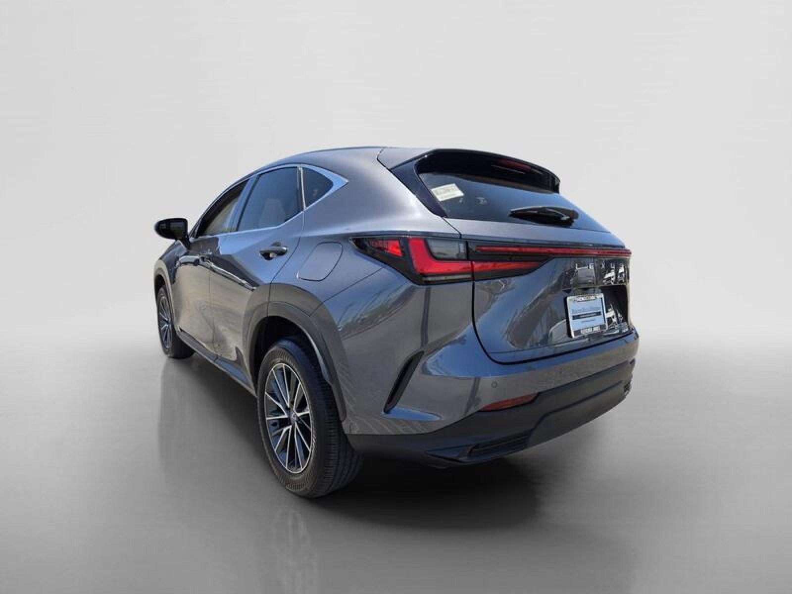 Used 2024 GRAY Lexus NX 350h Premium image 3