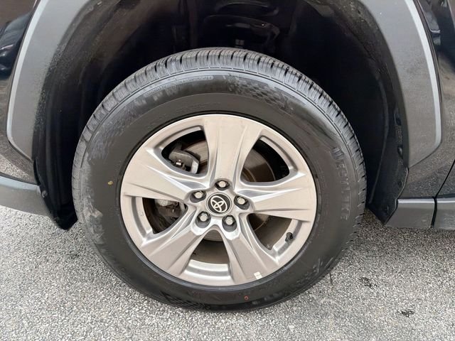 Used 2024 Black Toyota XLE image 20