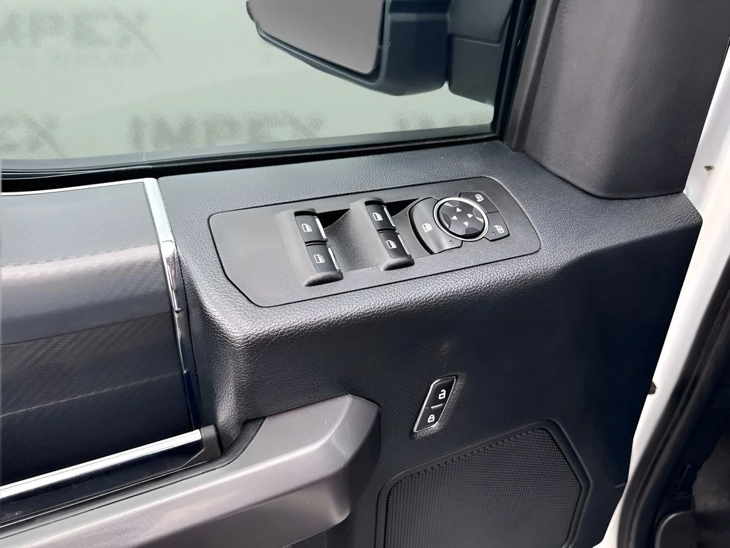 Used 2020 White Ford XLT image 26