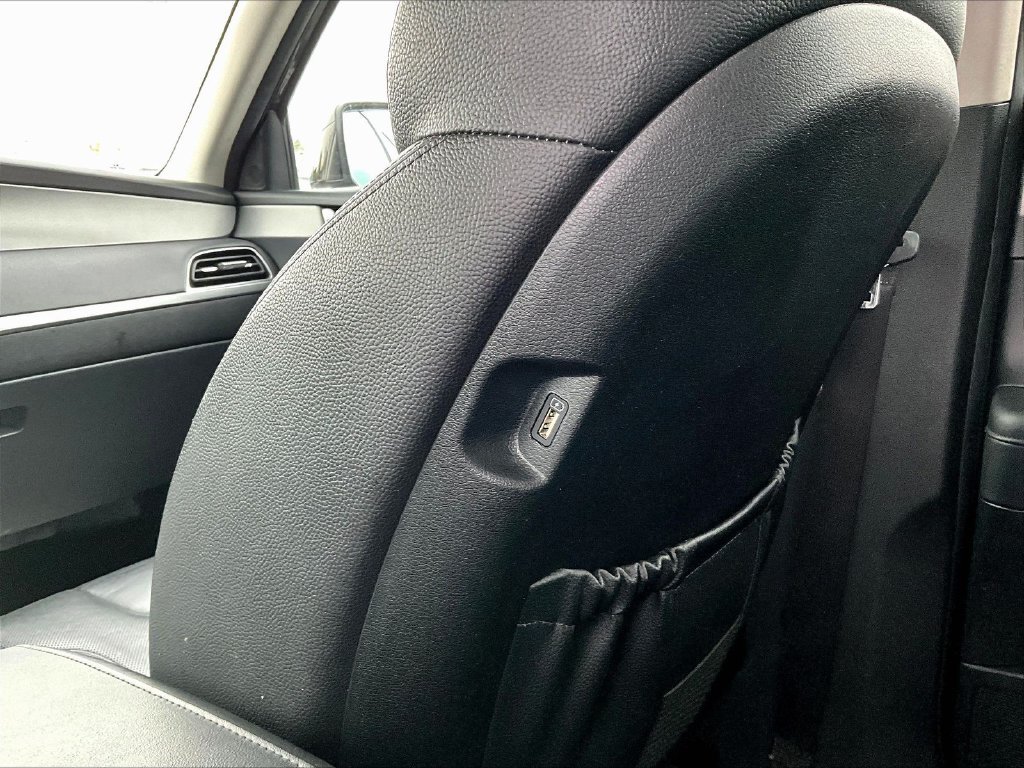 Certified Used 2021 Black Hyundai SEL image 18