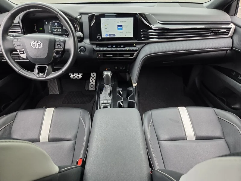Used 2025 Underground TOYOTA SE image 14