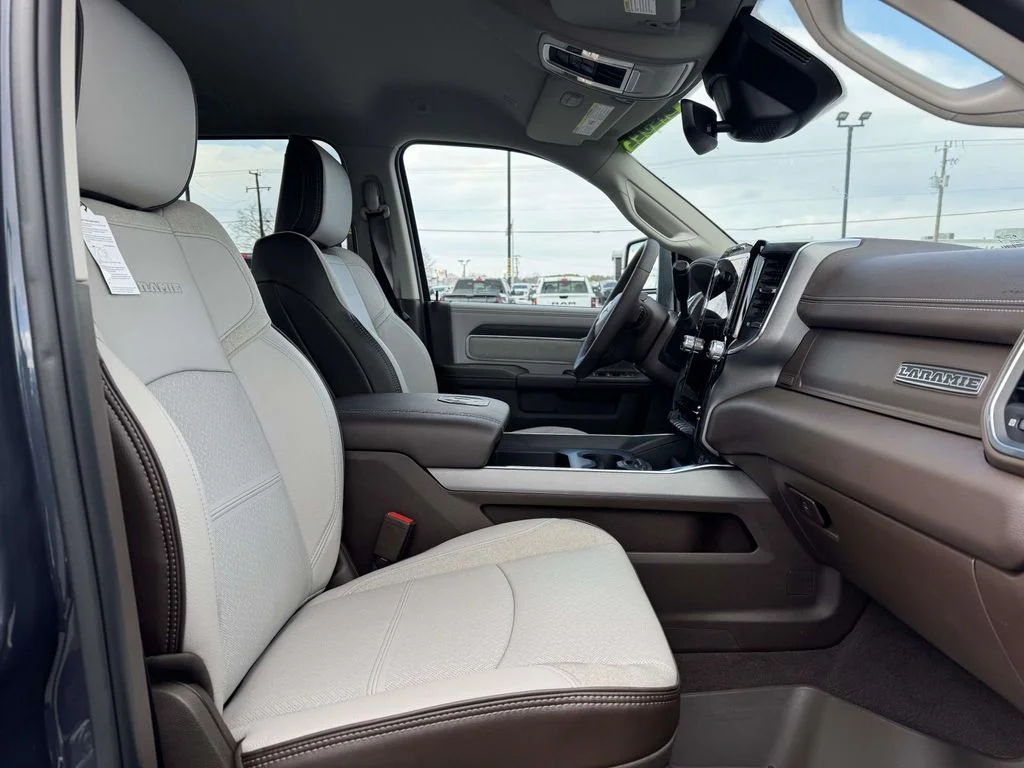 2026 RAM 2500 Laramie - Photo 15