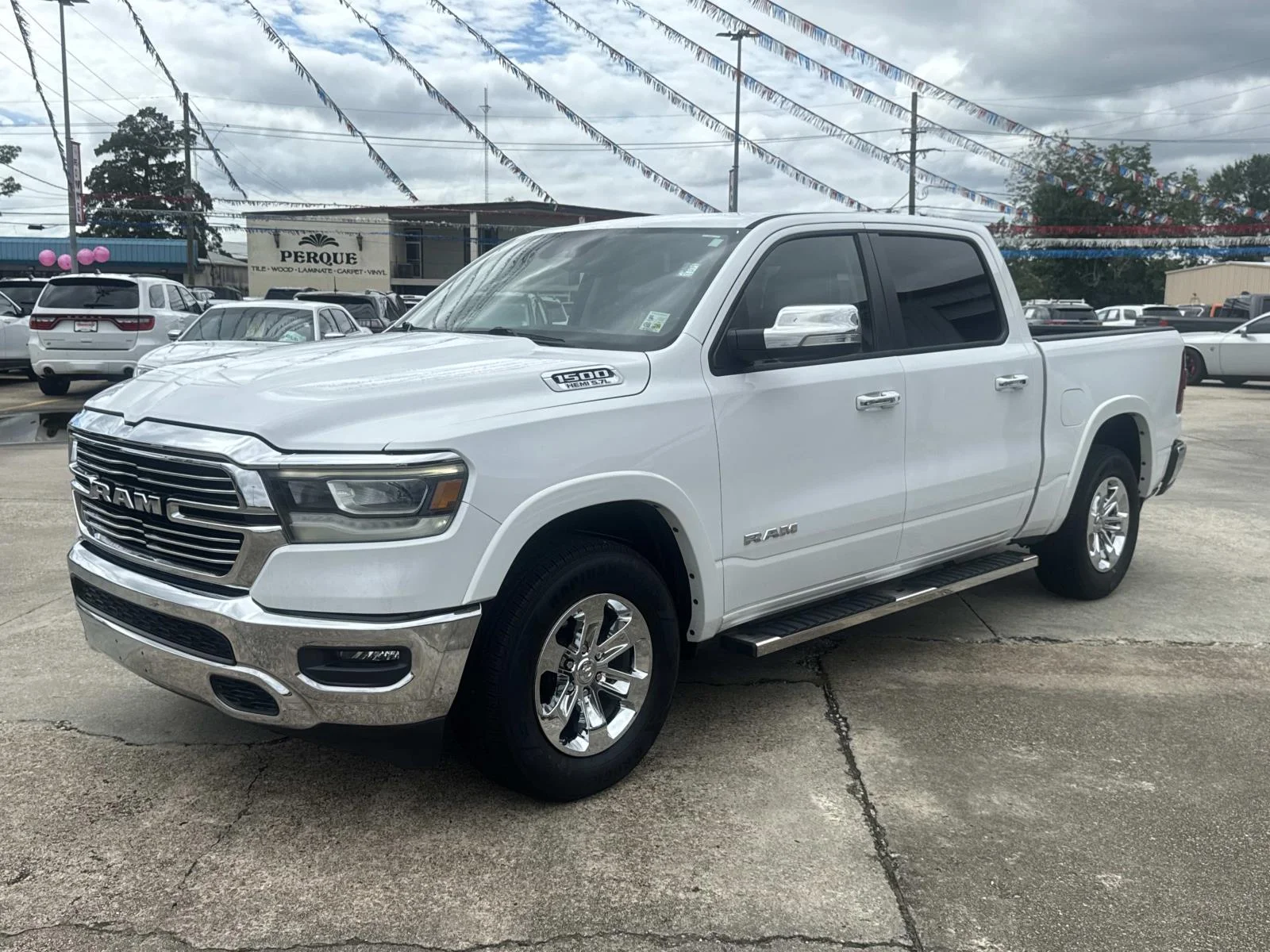 Used 2022 Bright White Clearcoat Ram Laramie image 3