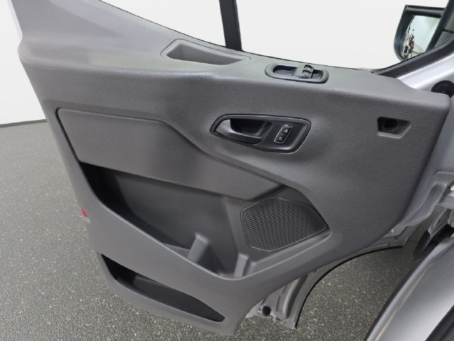 Used 2024 Silver Ford XL image 25