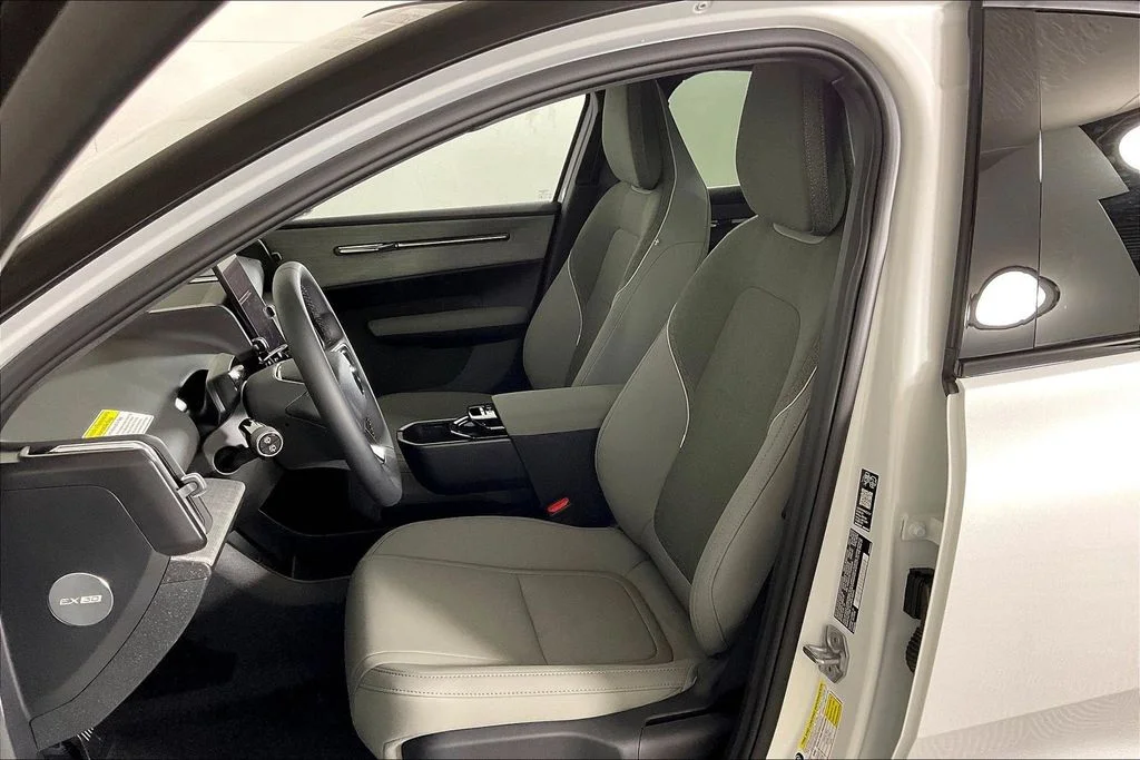 New 2026 White Volvo Twin Motor Performance Plus image 7