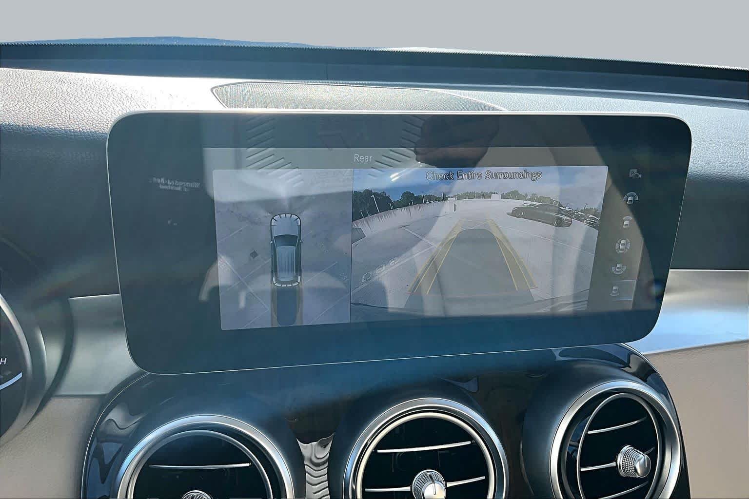 Used 2020 Selenite Grey Metallic Mercedes-Benz GLC 300 image 26