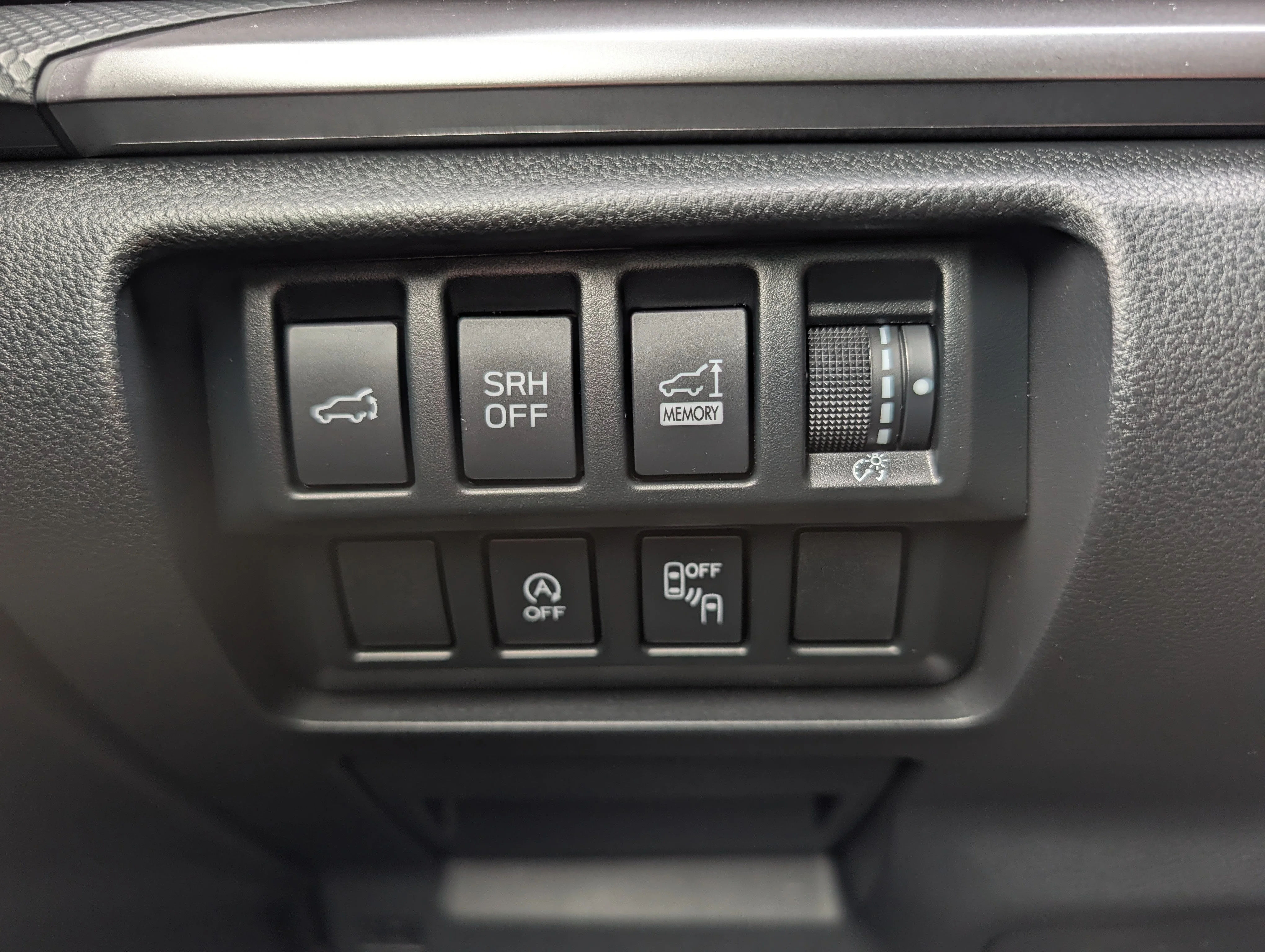 Used 2023 Crystal Black Silica Subaru Premium image 30