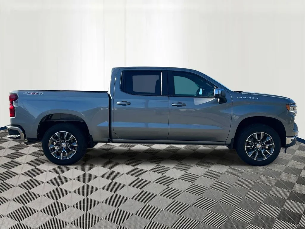 2026 Chevrolet Silverado 1500 LT - Photo 6