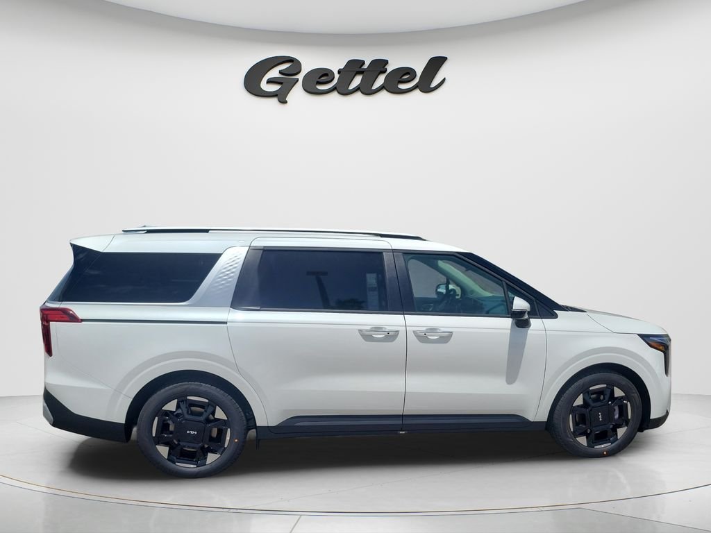 New 2026 Snow White Pearl Kia EX image 4