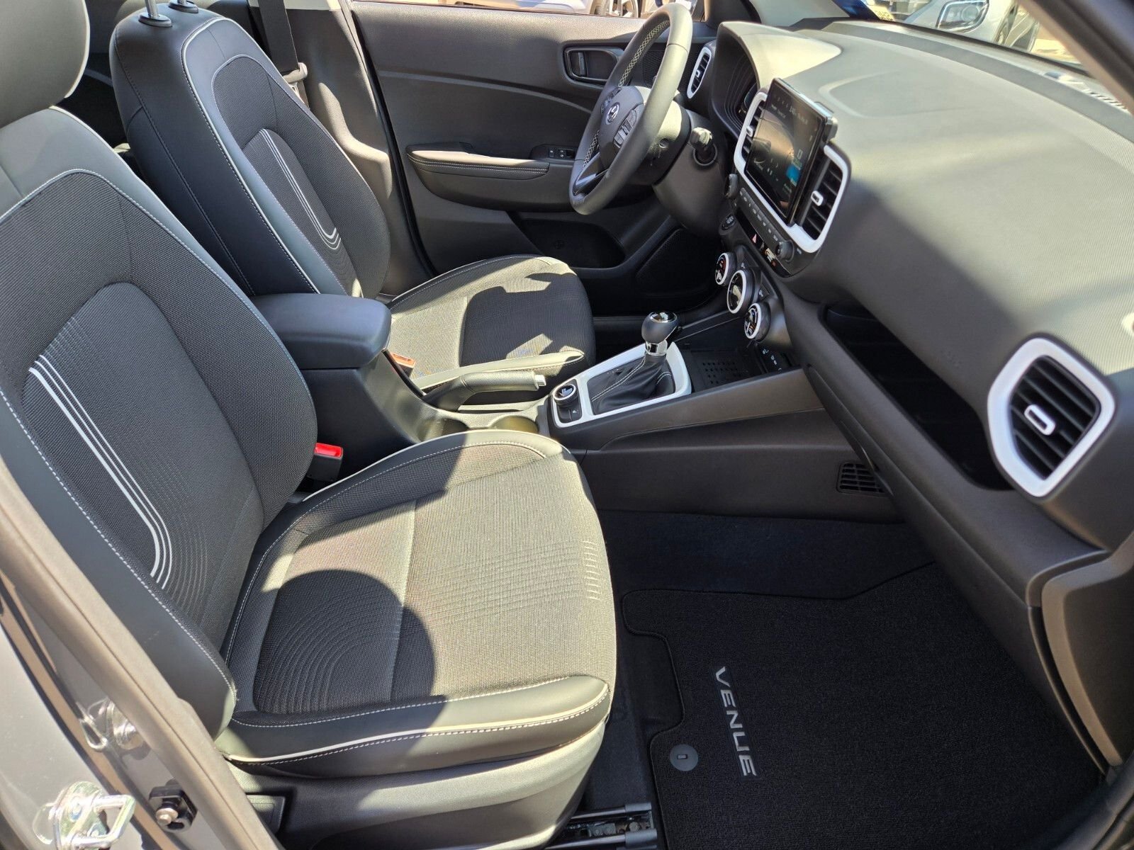 Certified Used 2025 Gray Hyundai Limited image 16