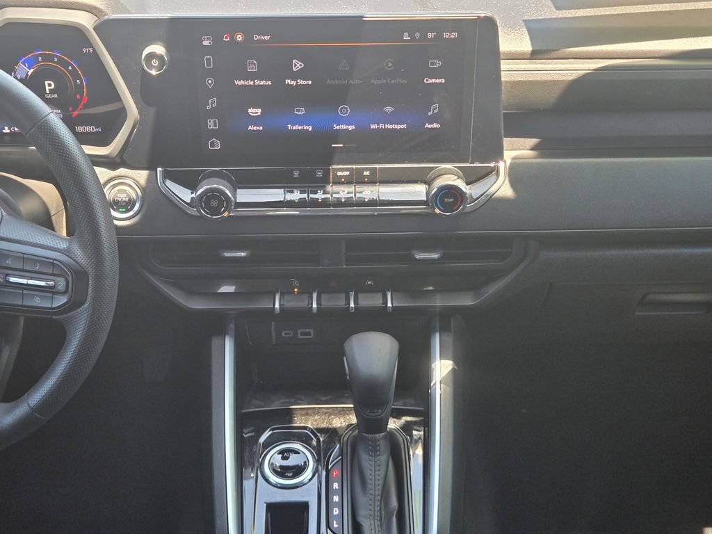 Used 2025 Summit White Chevrolet WT/LT image 9