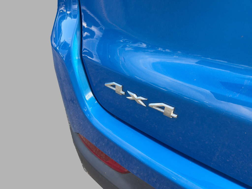 Used 2025 Blue Jeep Limited image 11