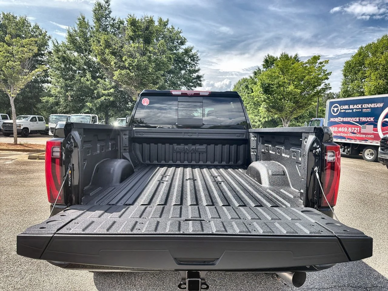 New 2026 Onyx Black GMC Denali Ultimate image 21