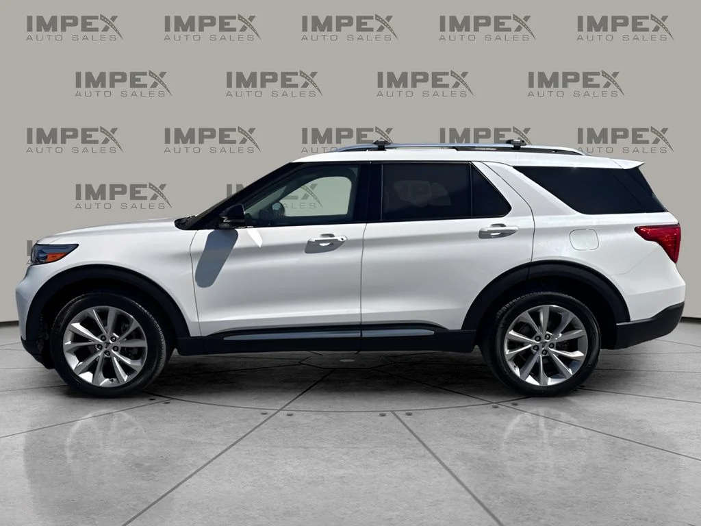 Used 2021 White Ford Platinum image 2