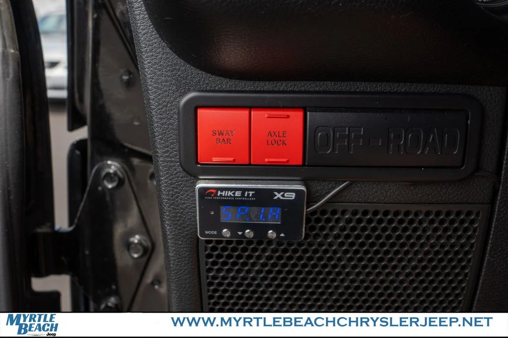 Used 2017 Black Clearcoat Jeep Unlimited Rubicon image 28