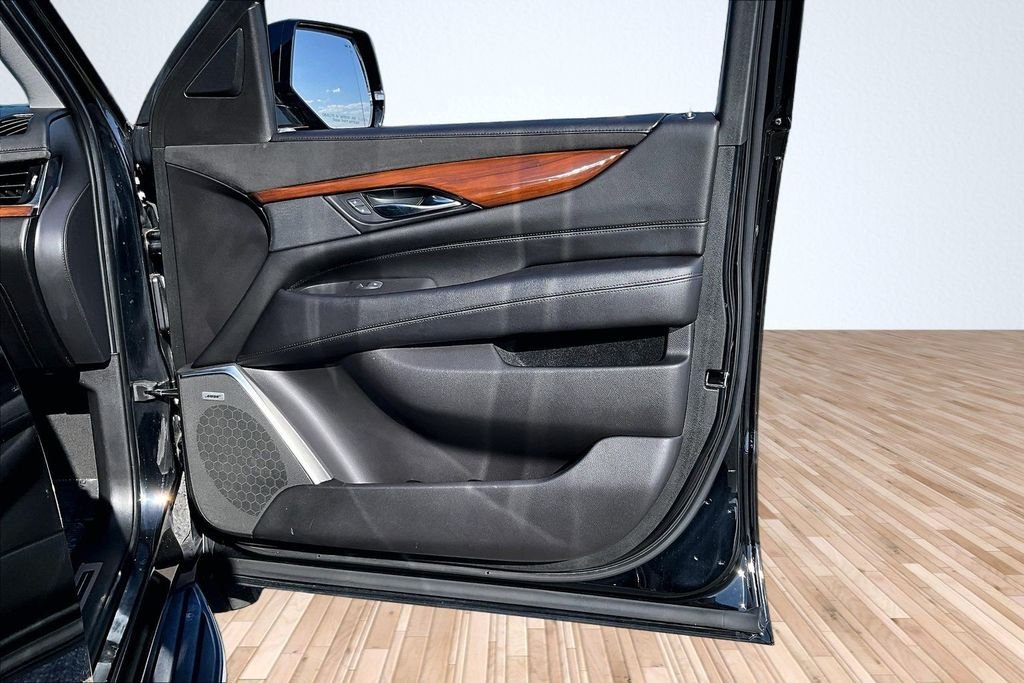 Used 2020 Black Cadillac Luxury image 16