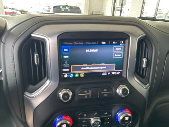 Used 2021 Black GMC SLE image 20