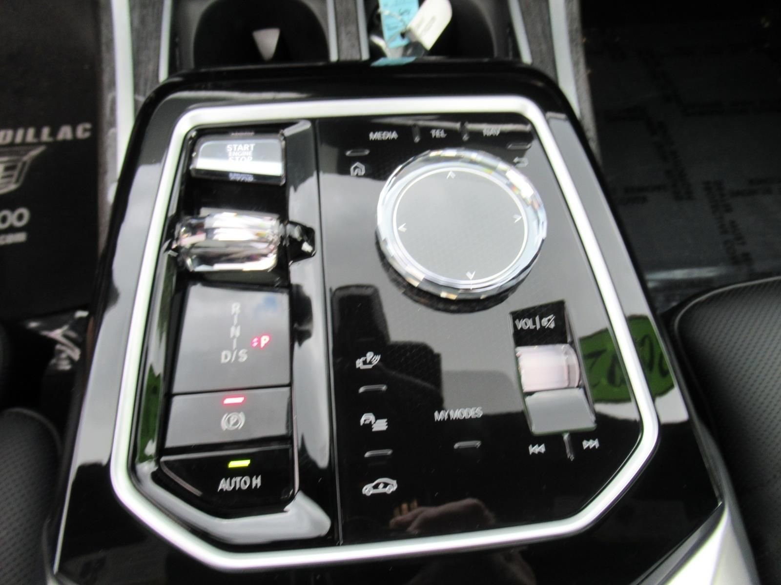 2023 BMW 7 Series 740i - Photo 27