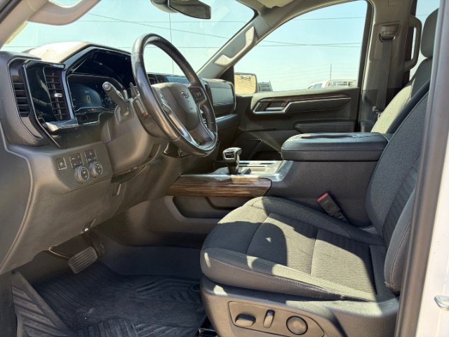 Used 2022 Summit White Chevrolet LT Trail Boss image 12
