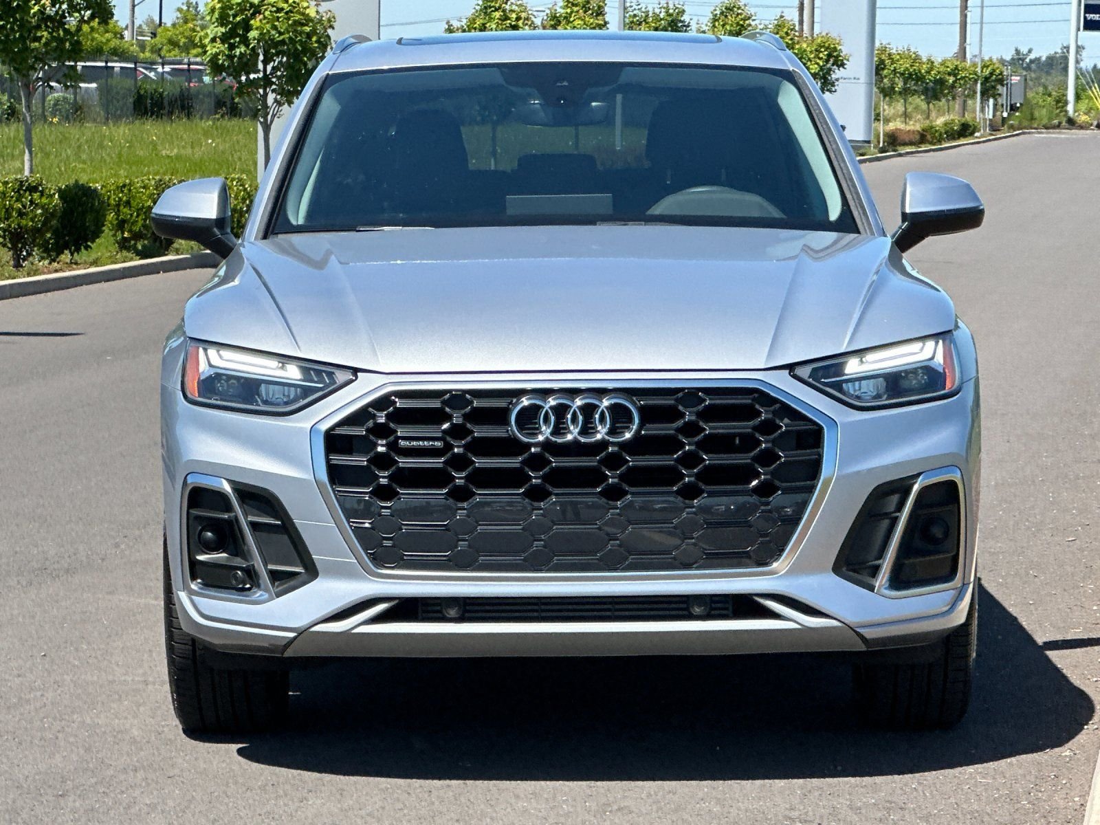 Used 2024  Audi 45 S line Premium image 8