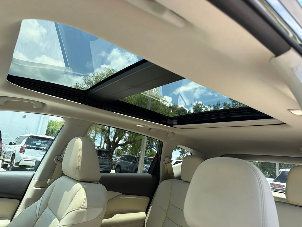 2017 Nissan Murano SL - Photo 17