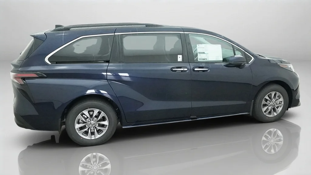 New 2026 Blueprint Toyota XLE image 8