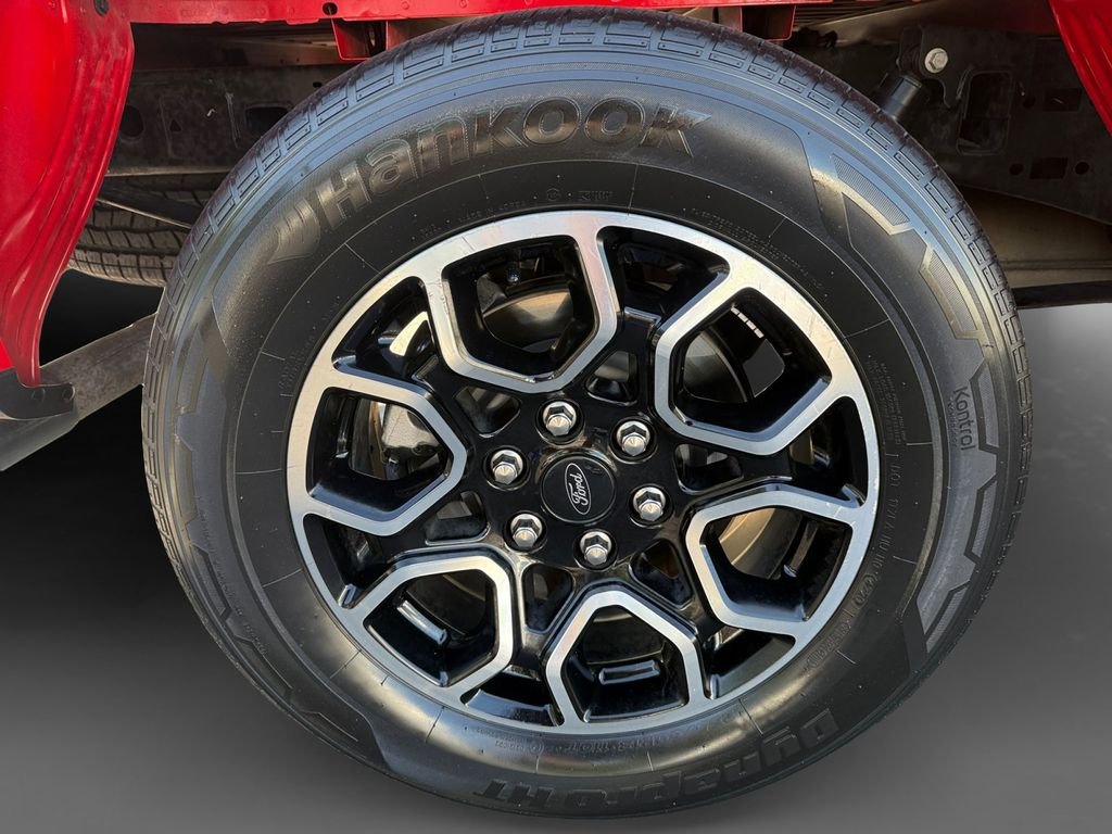 Used 2021 Red Ford XLT image 10