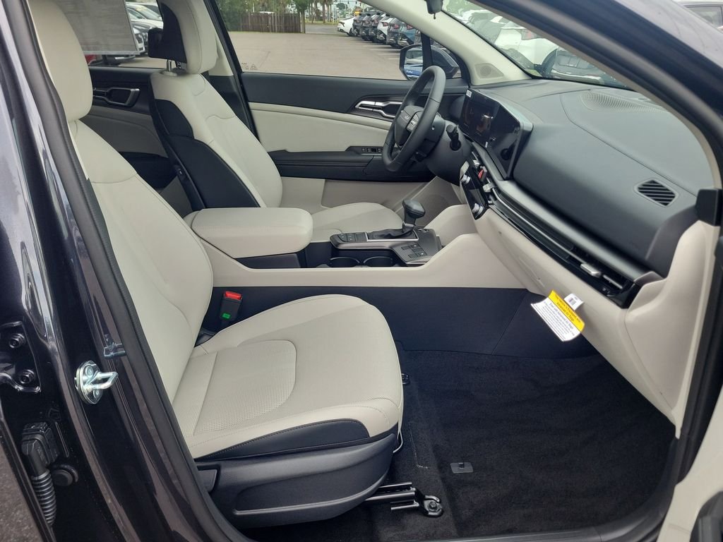 New 2026 Gray Kia EX image 7
