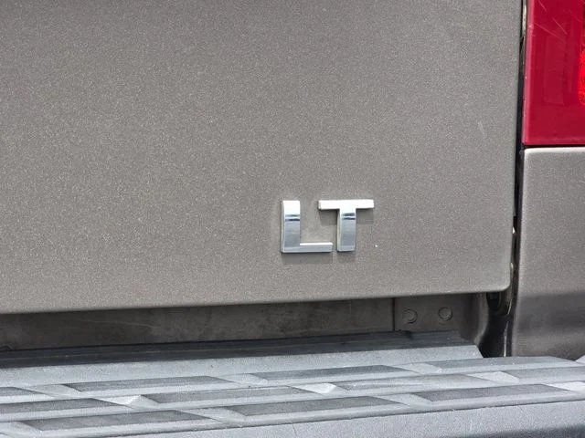 Used 2012 Gray Chevrolet LT image 27