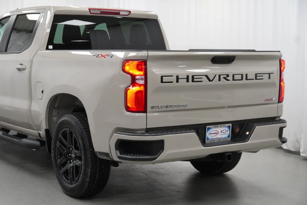 New 2026 White Sands Chevrolet RST image 37