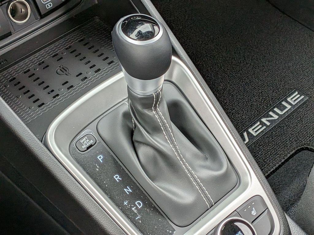 New 2026 Gray Hyundai SEL image 22
