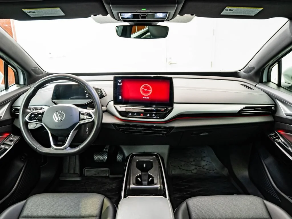 Used 2023 Opal White Volkswagen Pro S image 4