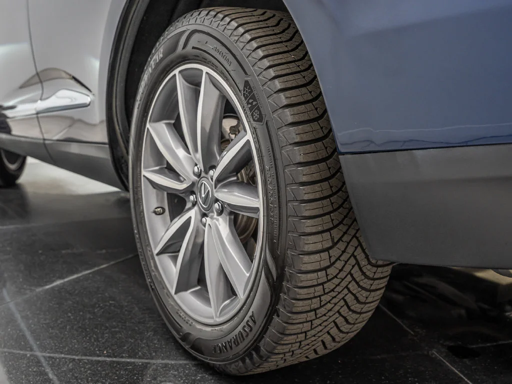 Used 2020 Fathom Blue Pearl Acura Technology Package image 48