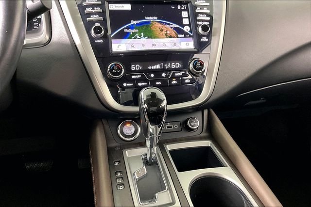 Used 2023 White Nissan Platinum image 7