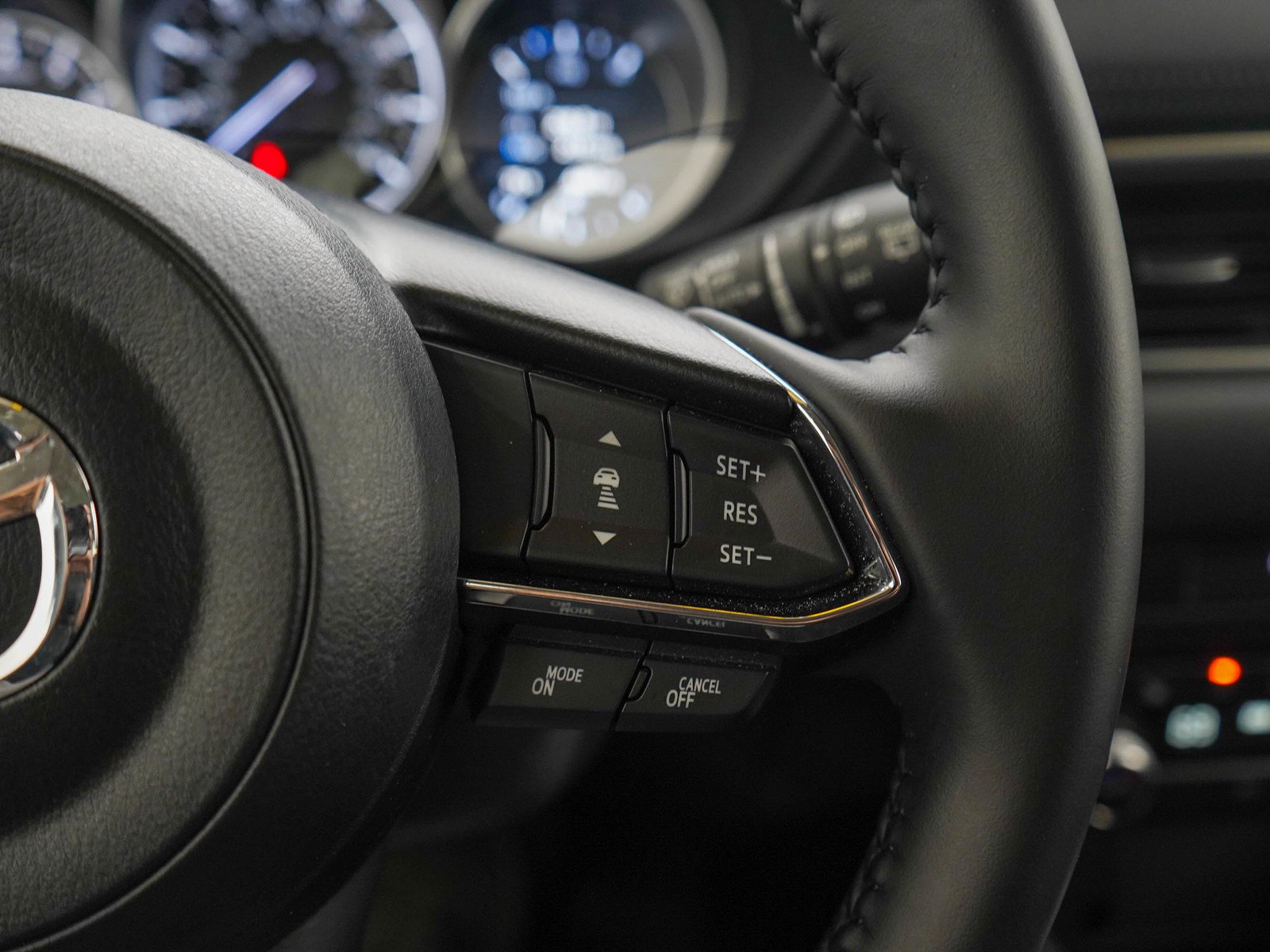 Used 2025 Red Crystal Mazda 2.5 S Preferred Package image 27