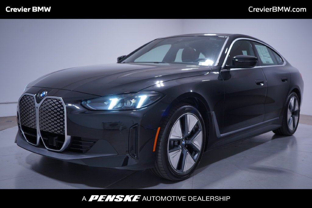 New 2026 Black Sapphire Metallic BMW eDrive40 image 1