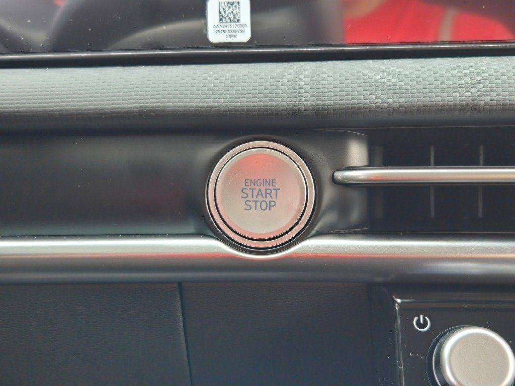 New 2026 Silver Hyundai SEL AWD image 21