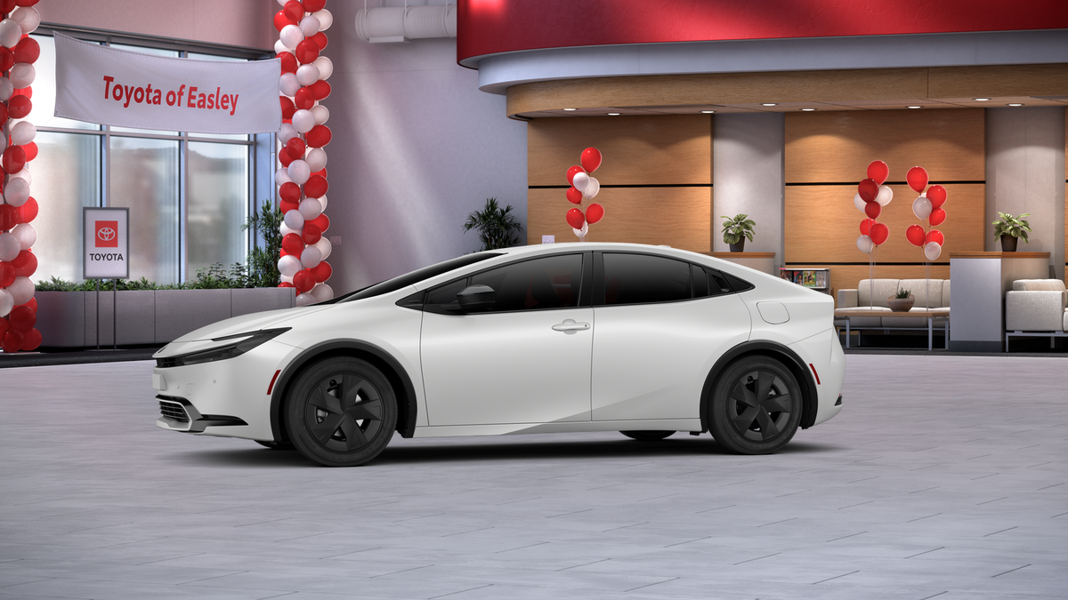 New 2026 Wind Chill Pearl Toyota SE image 31