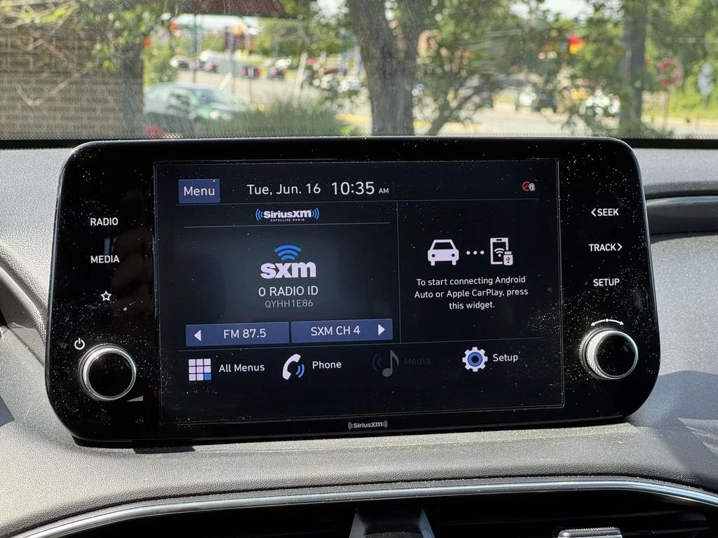 Used 2022 Gray Hyundai SEL image 18