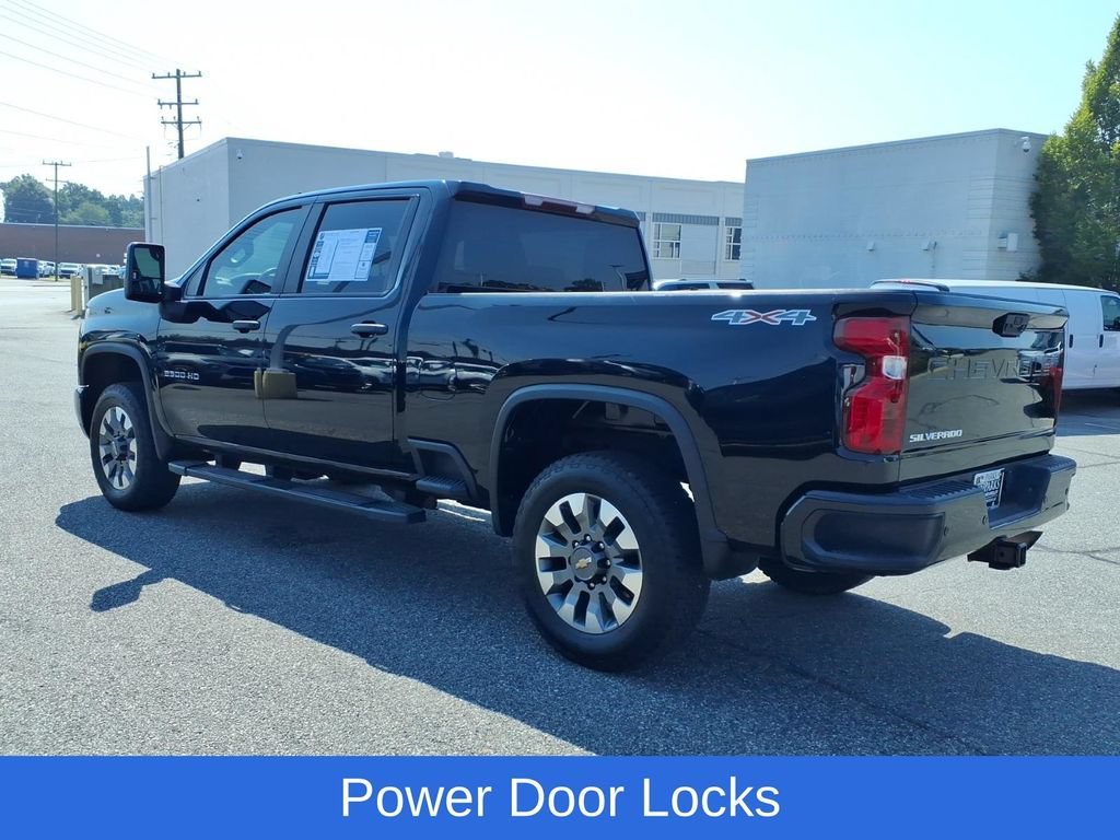 Used 2024 Black Chevrolet Custom image 33