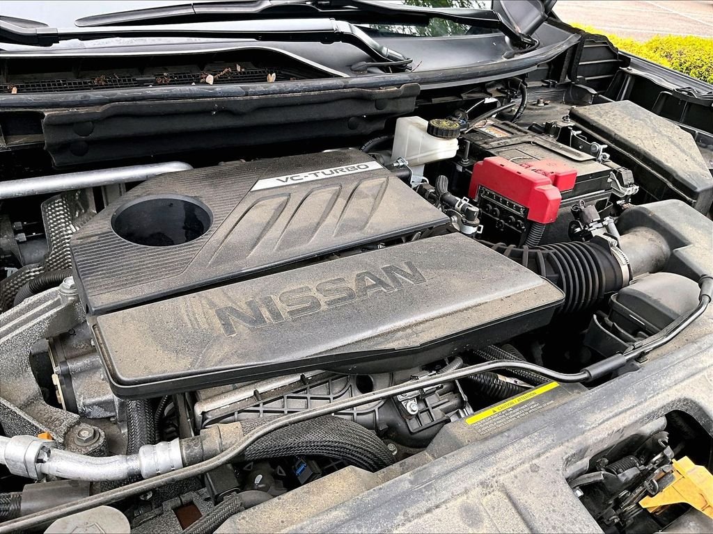 Used 2023 Gray Nissan SV image 33