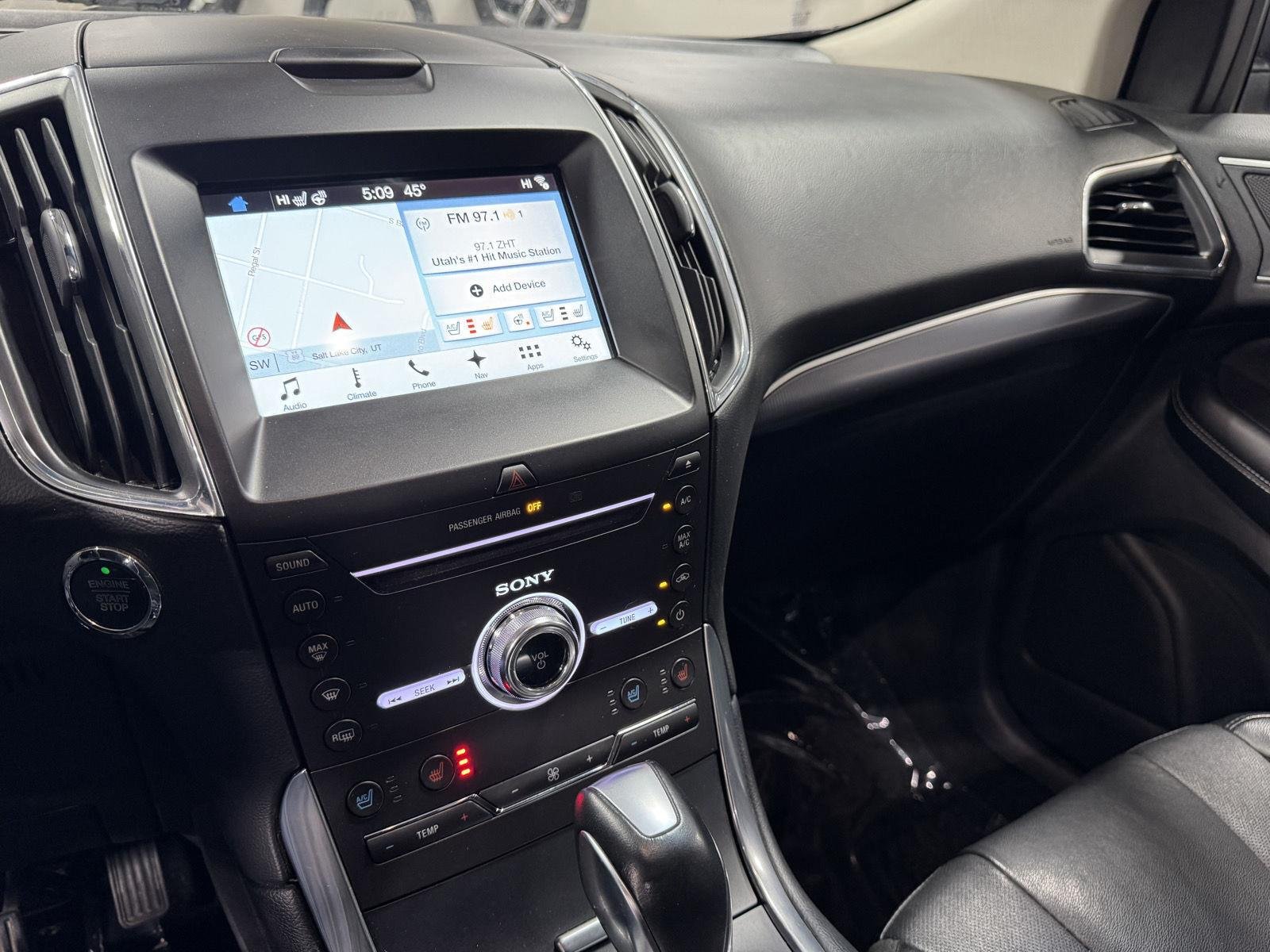 2017 Ford Edge Titanium - Photo 31
