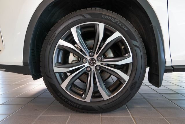 Used 2022 White Lexus 350L image 9