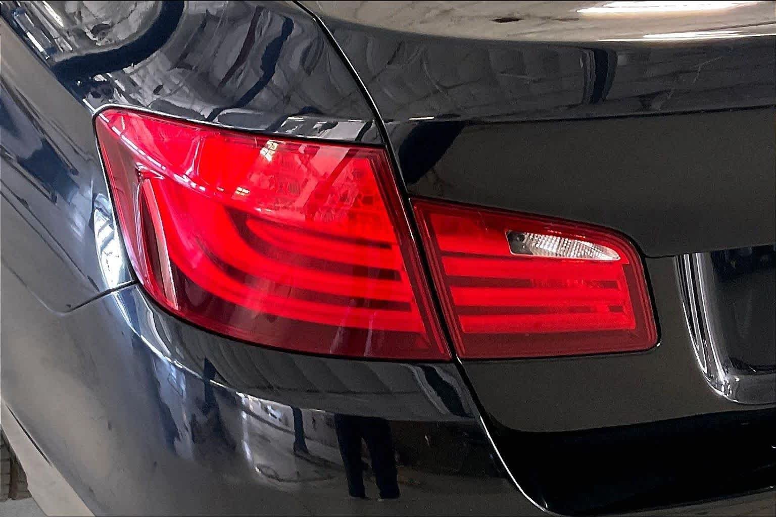 Used 2012 Black Sapphire Metallic BMW 535i xDrive image 25