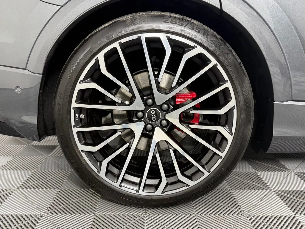 2026 Audi SQ8 Prestige - Photo 17