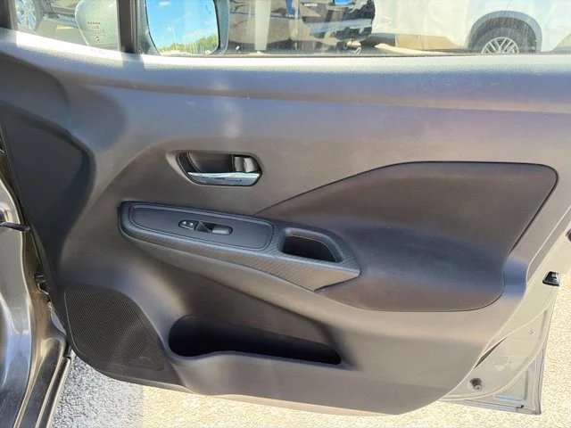Used 2021 Gray Nissan 1.6 SV image 14